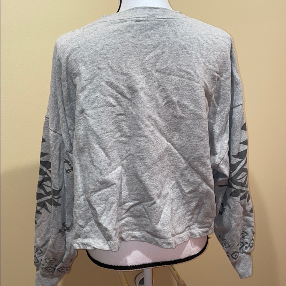 Grey Crew Neck Patterned Pullover - image 3